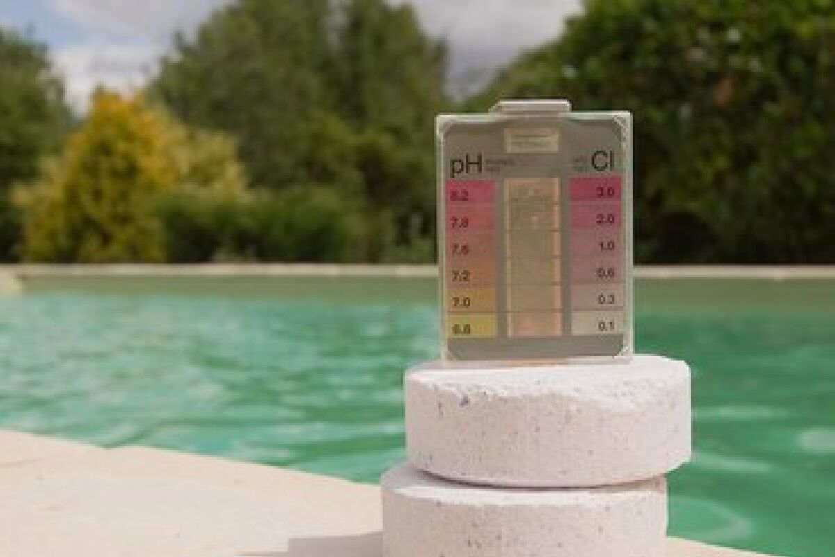 traiter l’eau de sa piscine au chlore